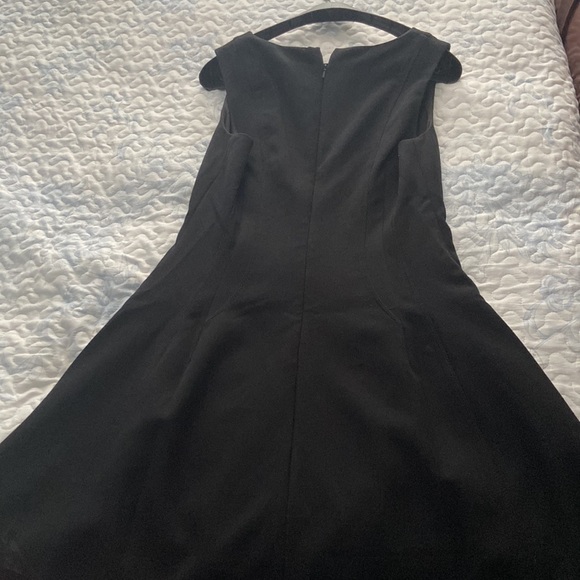 Size 10 black dress - Picture 3 of 3